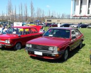 Audi 200 National Library of Australia.jpg